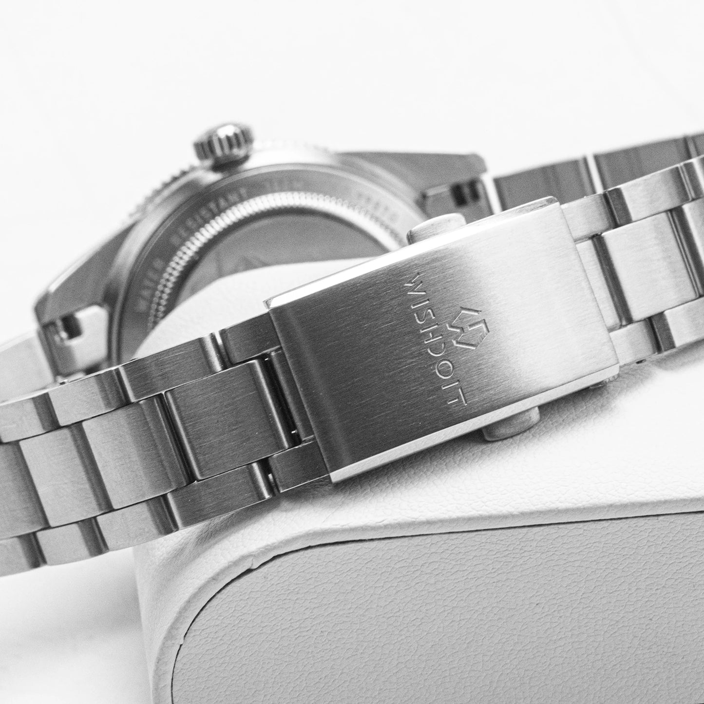 Striking Wishdoit 9012G — Automatic Diver Watch, Ripple Dial, Sapphire Crystal, 40mm Miyota