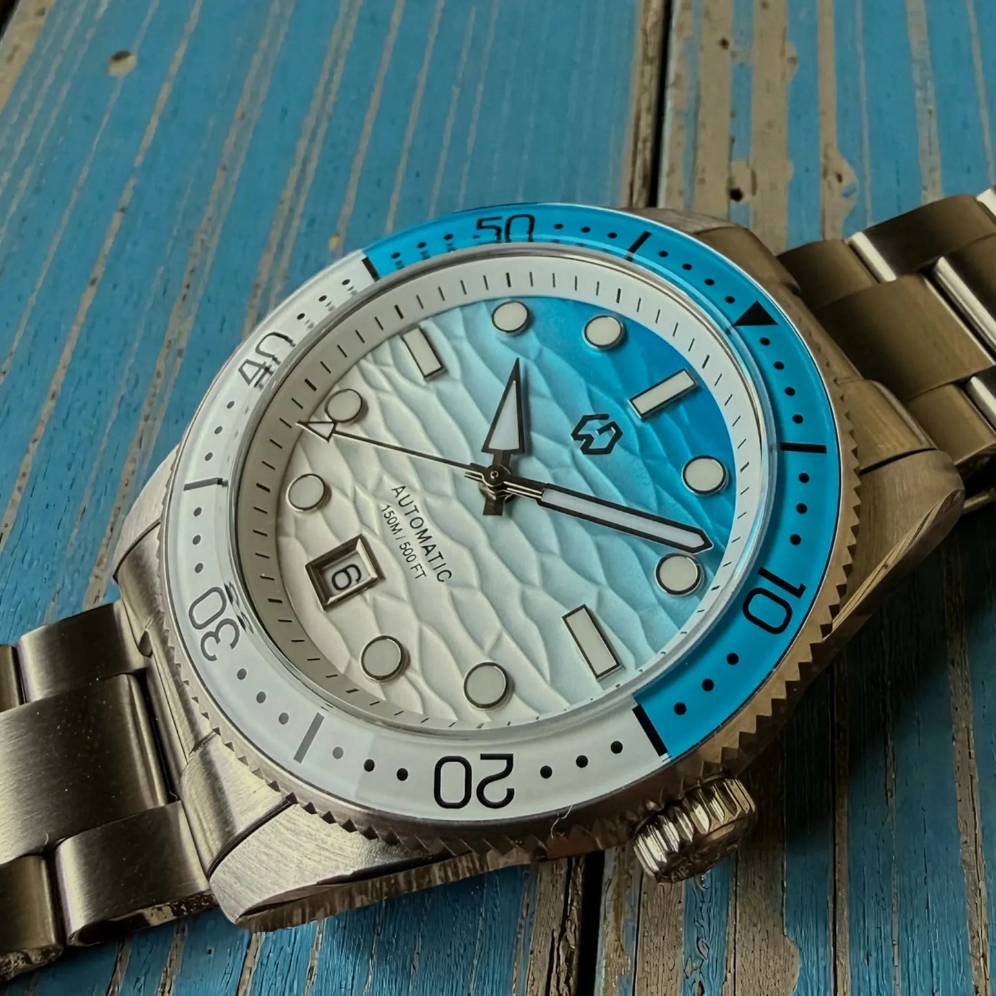 Wishdoit 9012G — Automatic Diver Watch, Ripple Dial, 40mm Case, Miyota Movement, Sapphire