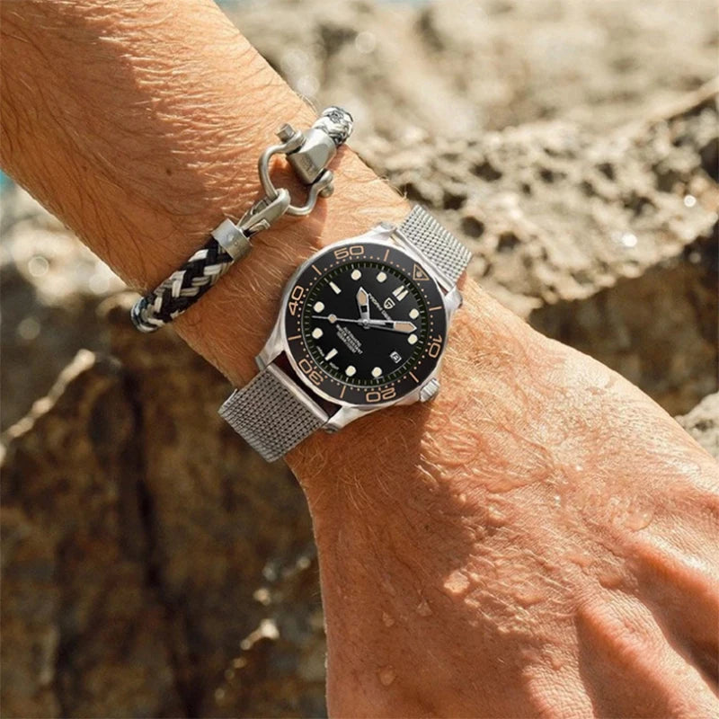 Pagani Design PD-1685 — Automatic Wave Dial Dive Watch, 007 Looks, Ceramic Bezel, 200M Water Resistant [Multiple Colour / Strap Options]