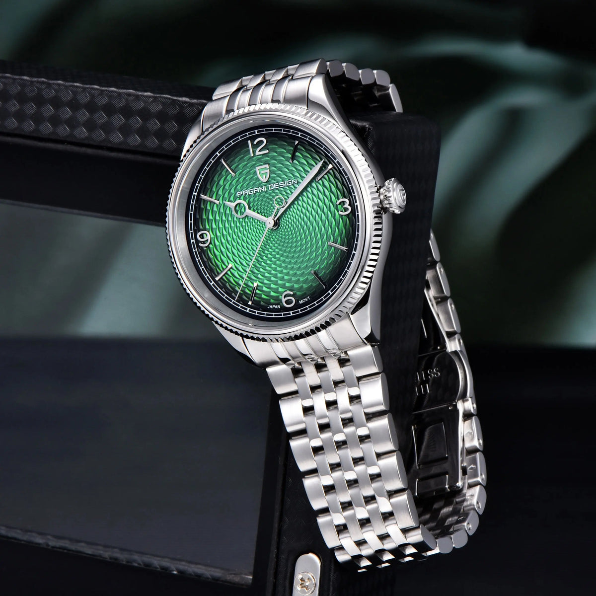 PAGANI DESIGN 1828 — Wavy Textured Dial, Japanese TMI VH31 Quartz, Sapphire Crystal, Stainless Steel, 100m [Dial Colour Options]