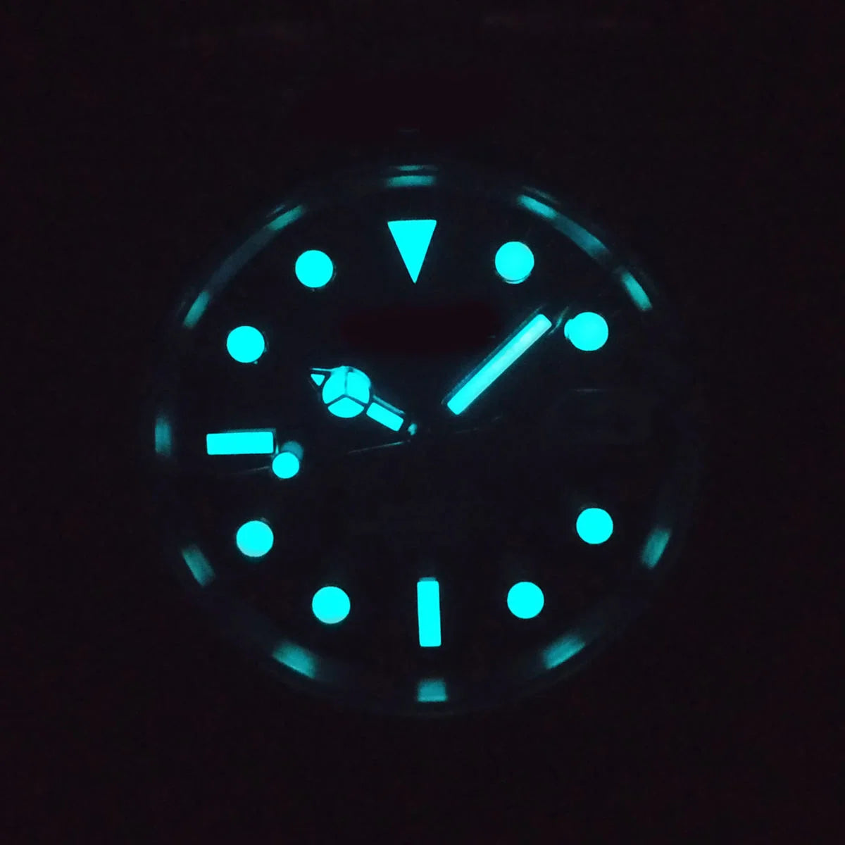 Corgeut GMT Quartz Diver Watch — Iconic Dive Watch Looks, Ceramic Bezel, Unbeatable Value [Multiple Strap & Colour Options]