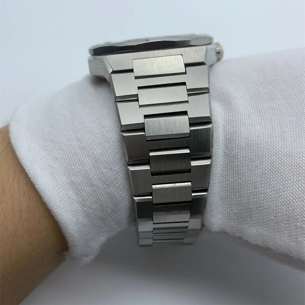 Pagani Design PD-1673 — Automatic Waffle Dial Fashion Watch, Octagonal Bezel, Integrated Bracelet