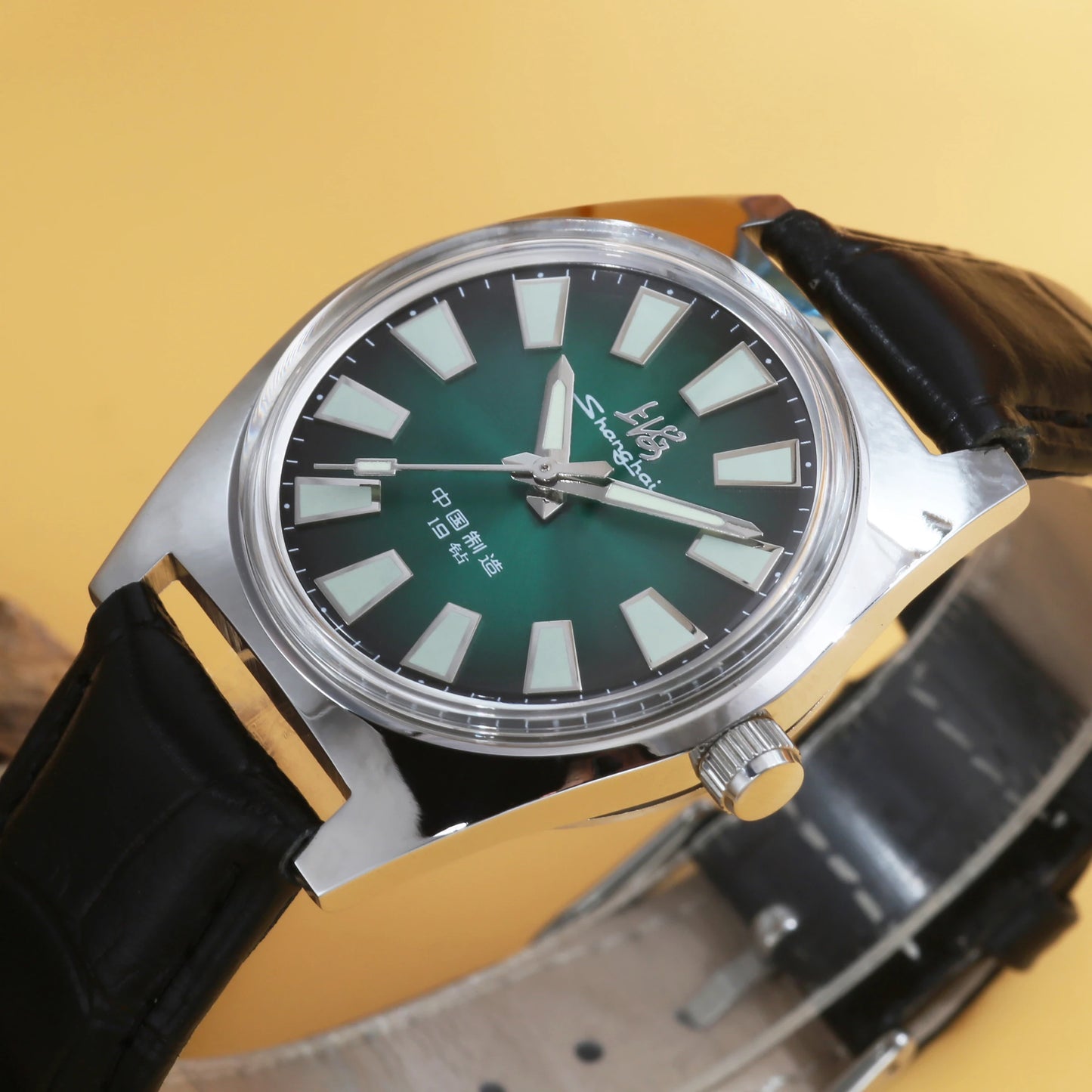 A Genuine Piece of History — Shanghai 7120 Hand-Wind Mechanical Watch, 36mm Case [Colour Options]
